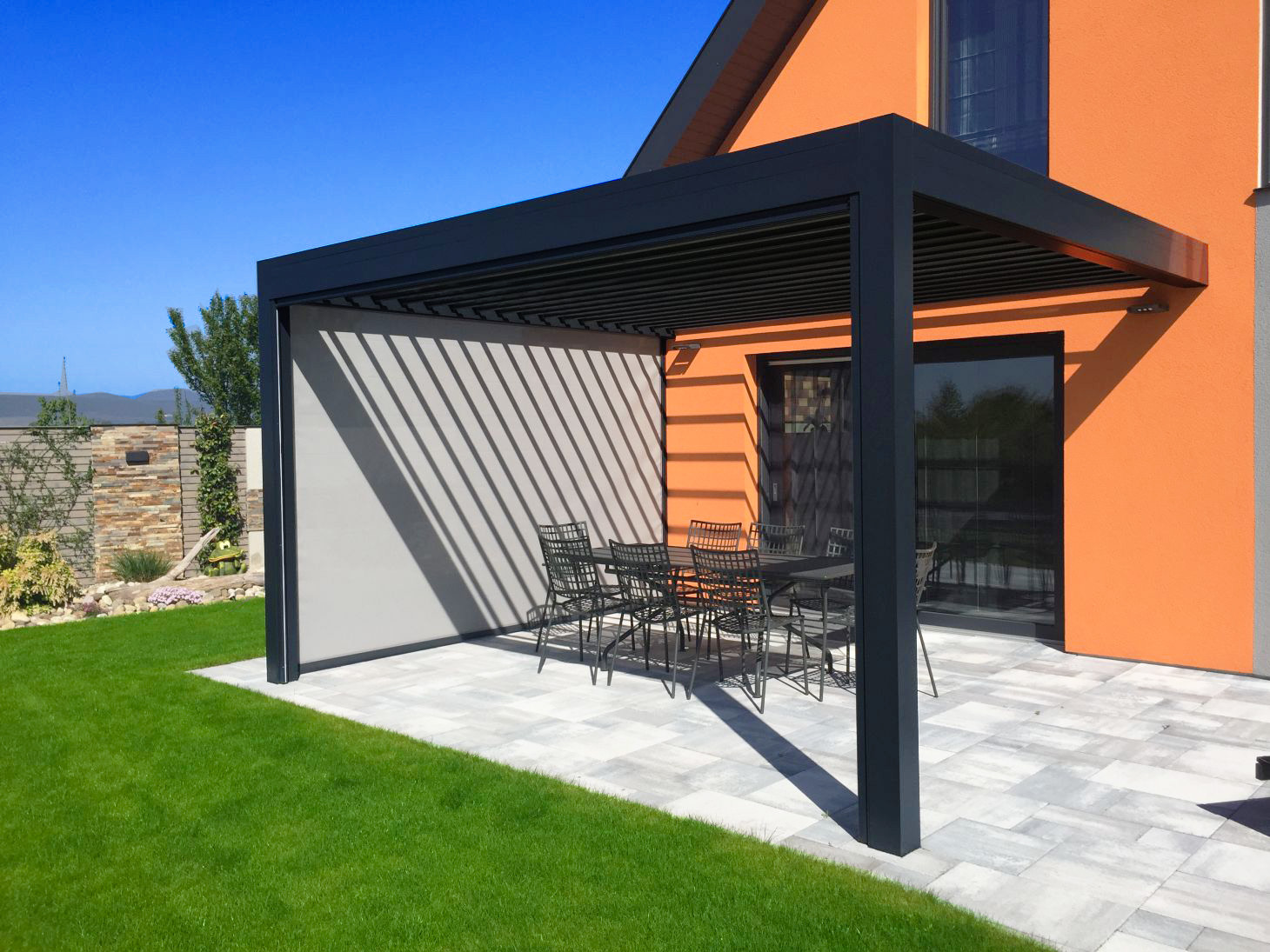 ADN_photo_pergola-open-maison-orange